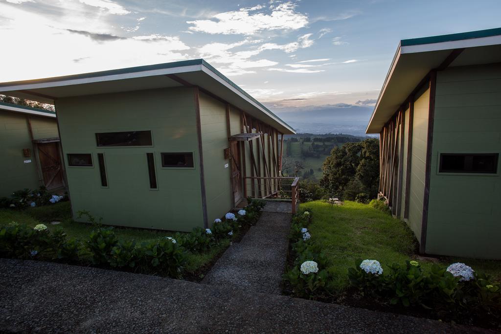 Zarcero Chayote Lodge מראה חיצוני תמונה